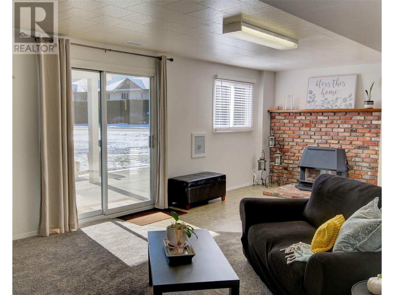  6576 Scott Road, Vernon