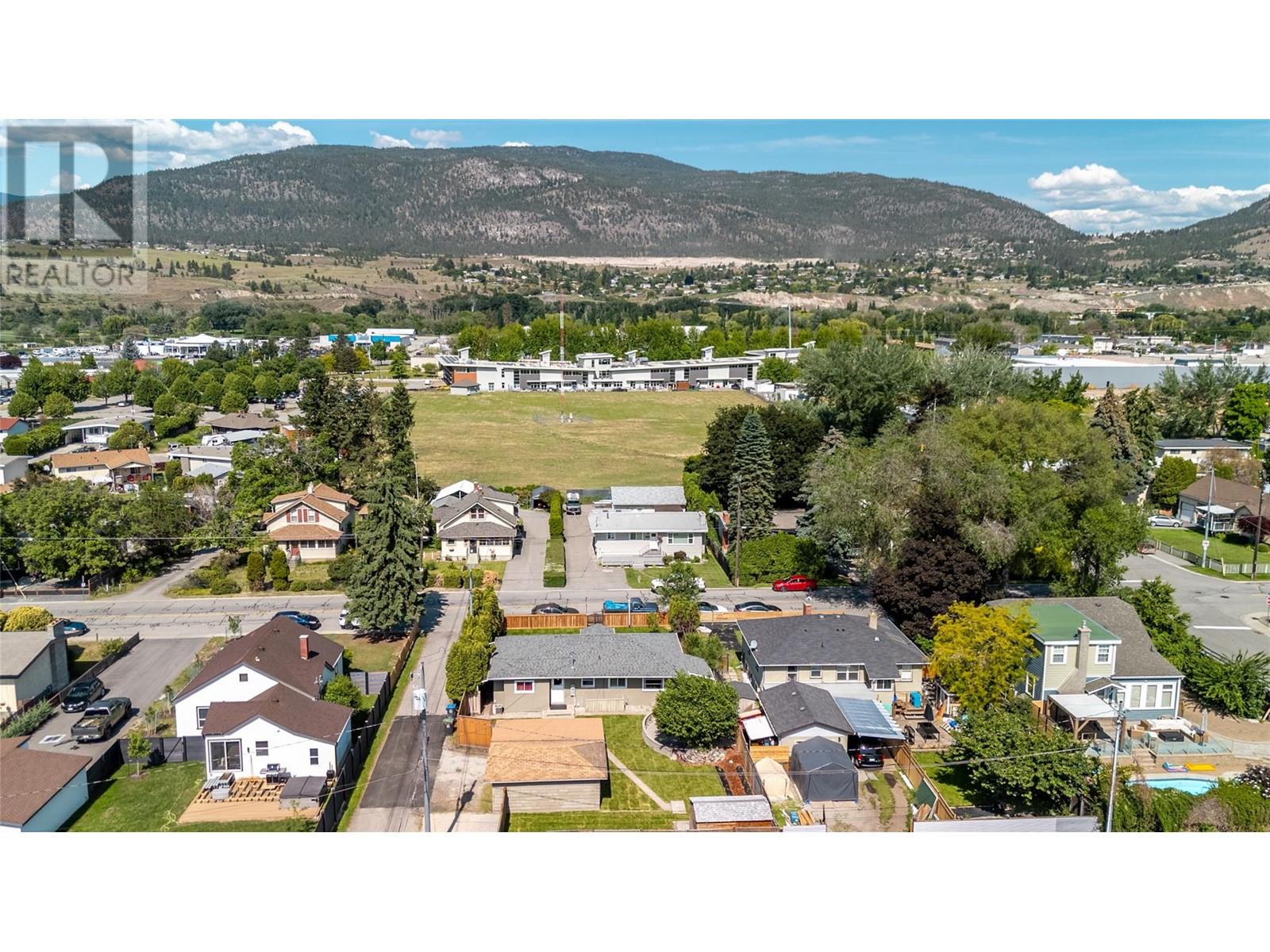 1160 MOOSEJAW Street, Penticton