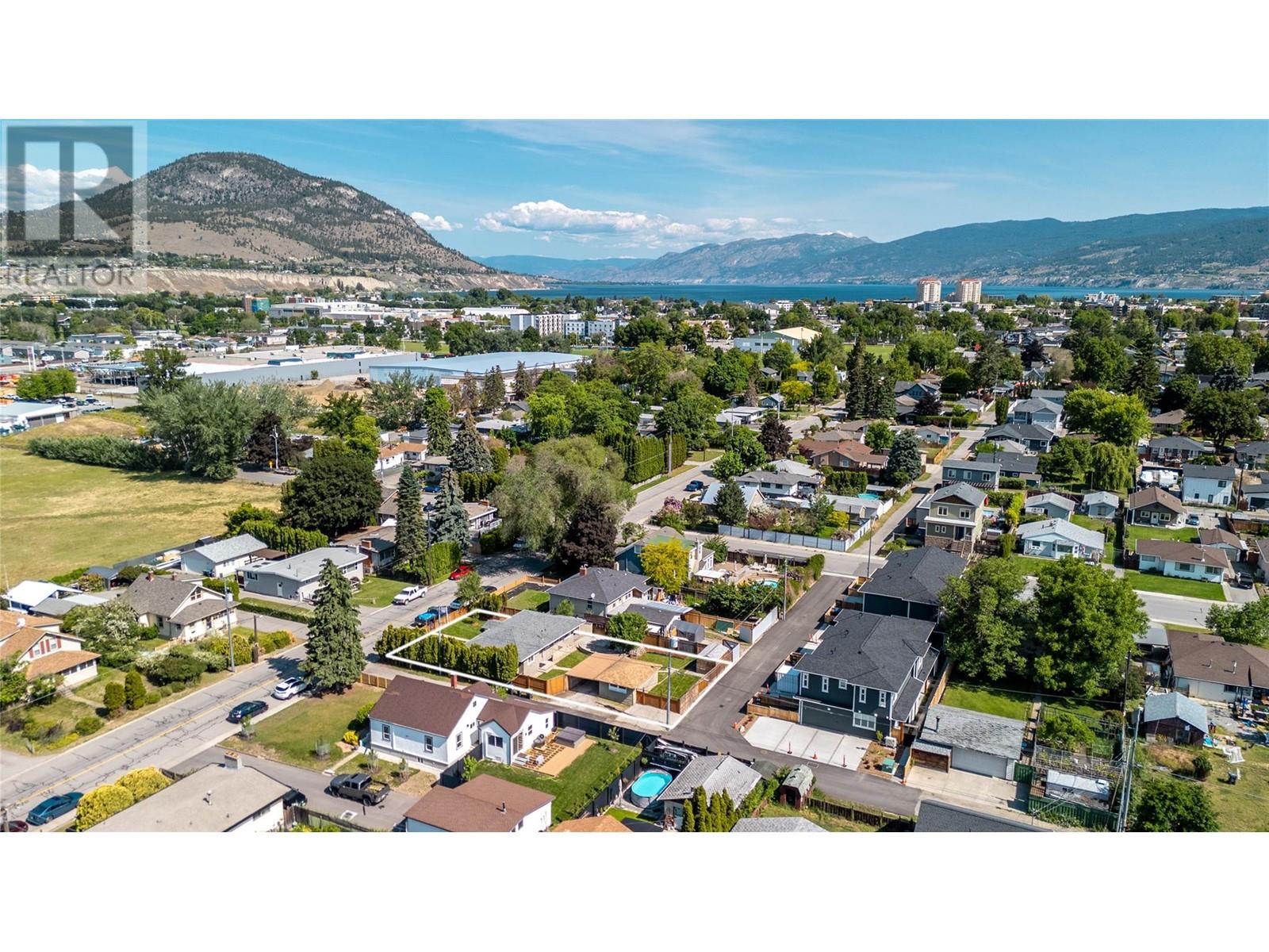 1160 MOOSEJAW Street, Penticton