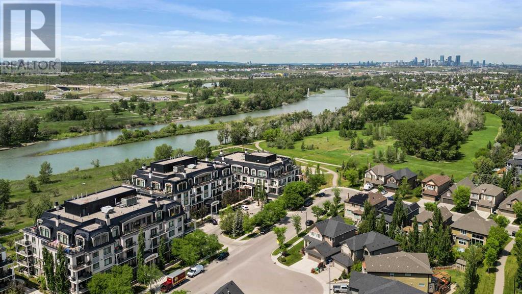 Single Family House for Sale in   Quarry Way SE Douglasdale/Glen Calgary 