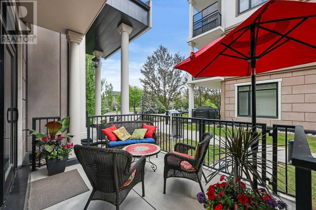 Single Family House for Sale in   Quarry Way SE Douglasdale/Glen Calgary 