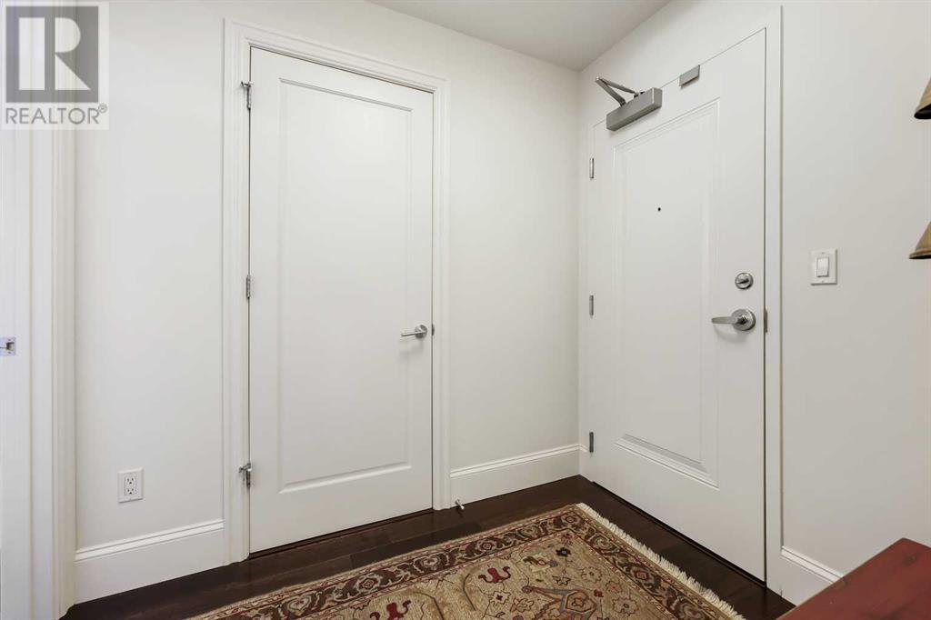 Single Family House for Sale in   Quarry Way SE Douglasdale/Glen Calgary 