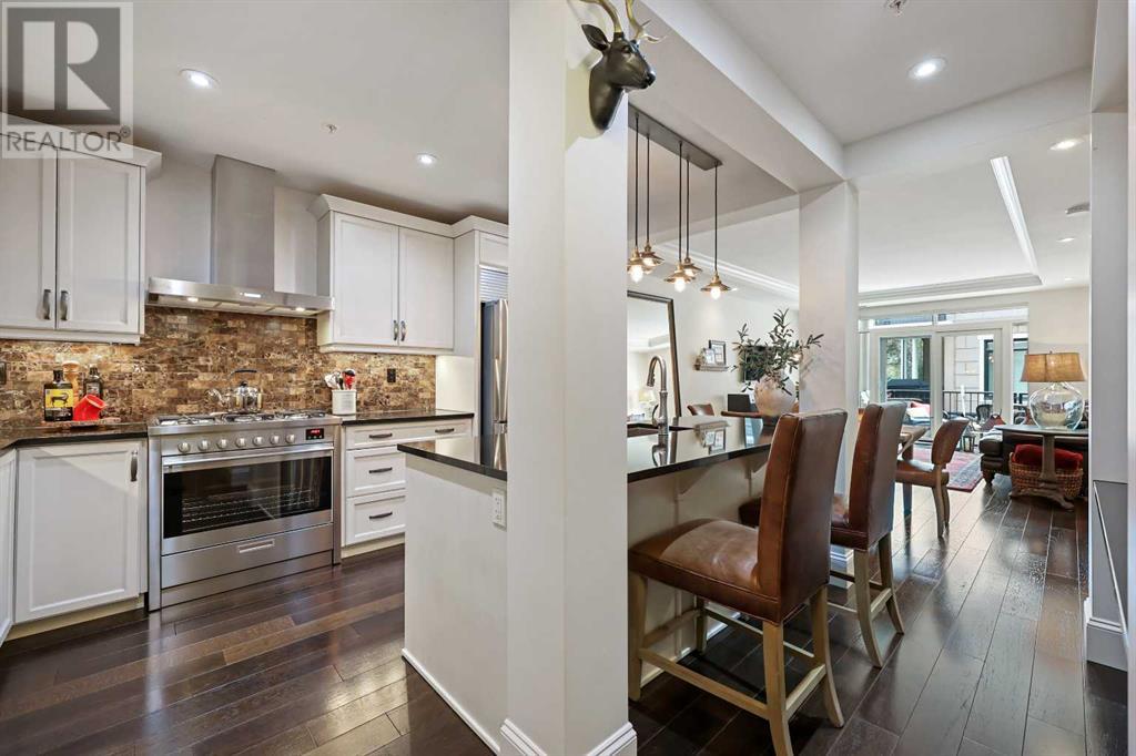 Single Family House for Sale in   Quarry Way SE Douglasdale/Glen Calgary 
