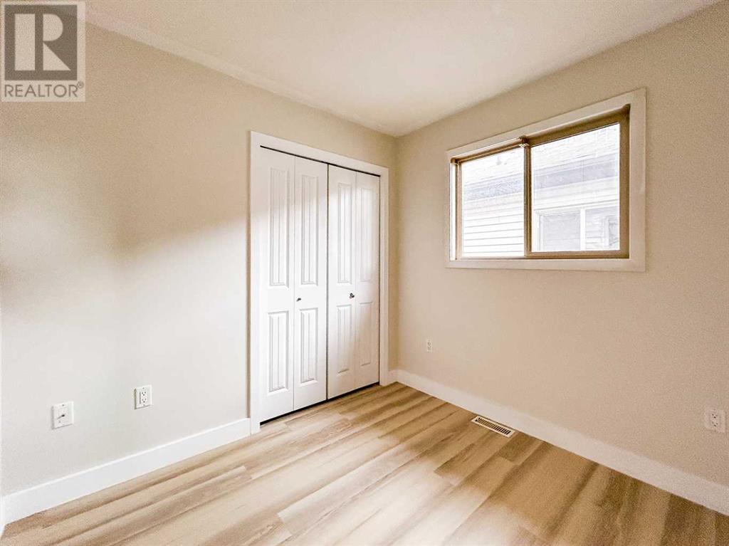 Photo 10 of 160 Hawthorn Way, Fort Mcmurray AB