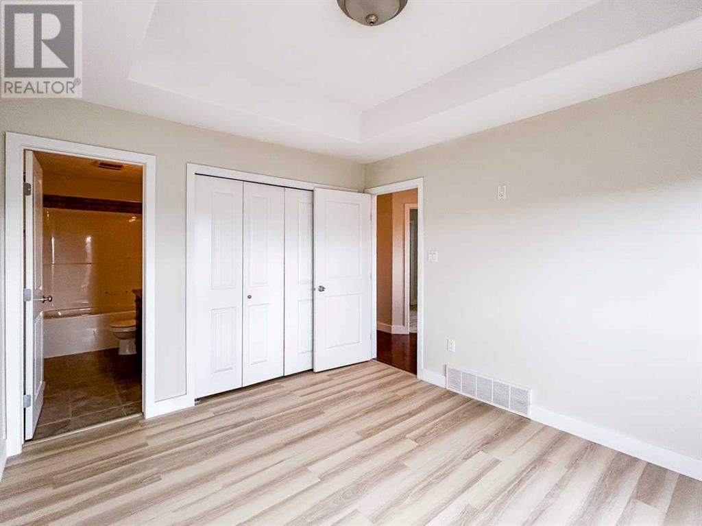 Photo 8 of 160 Hawthorn Way, Fort Mcmurray AB