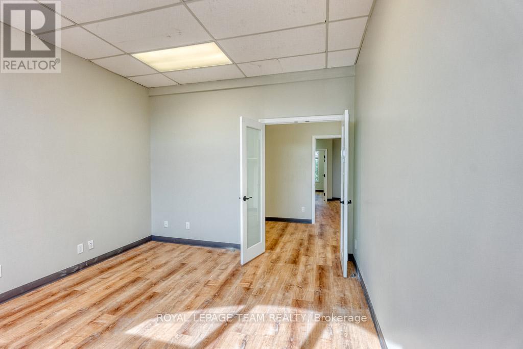 Photo 30 of 84 Centrepointe Drive, Ottawa ON