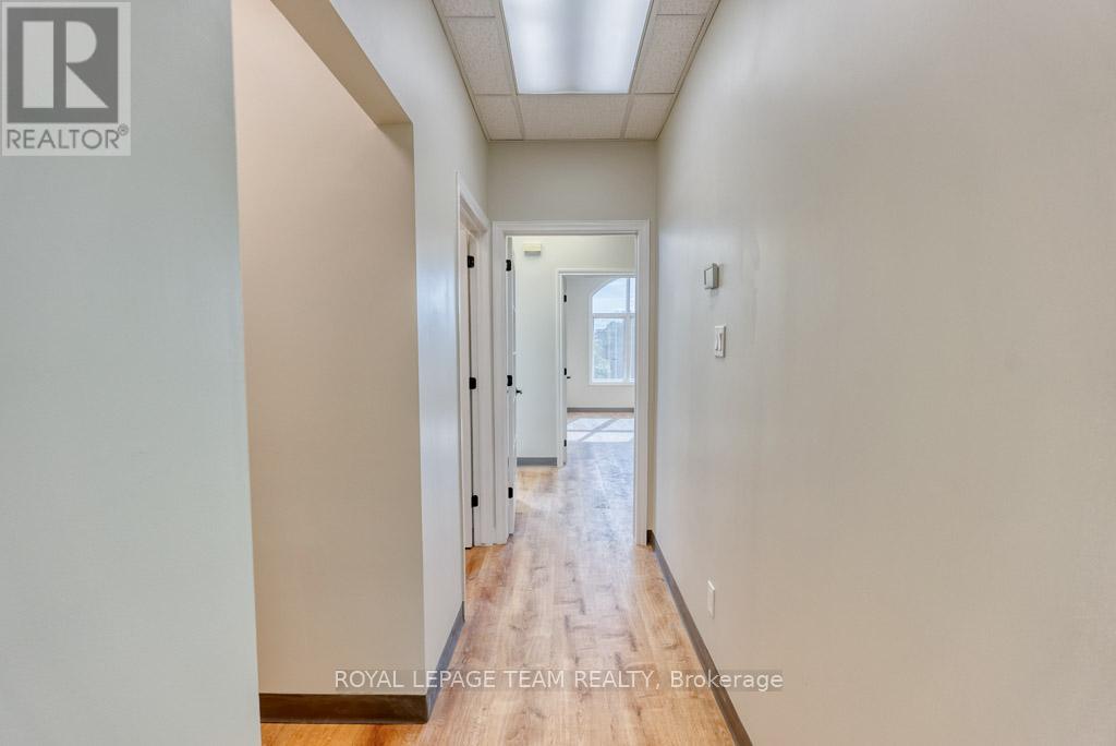 Photo 39 of 84 Centrepointe Drive, Ottawa ON