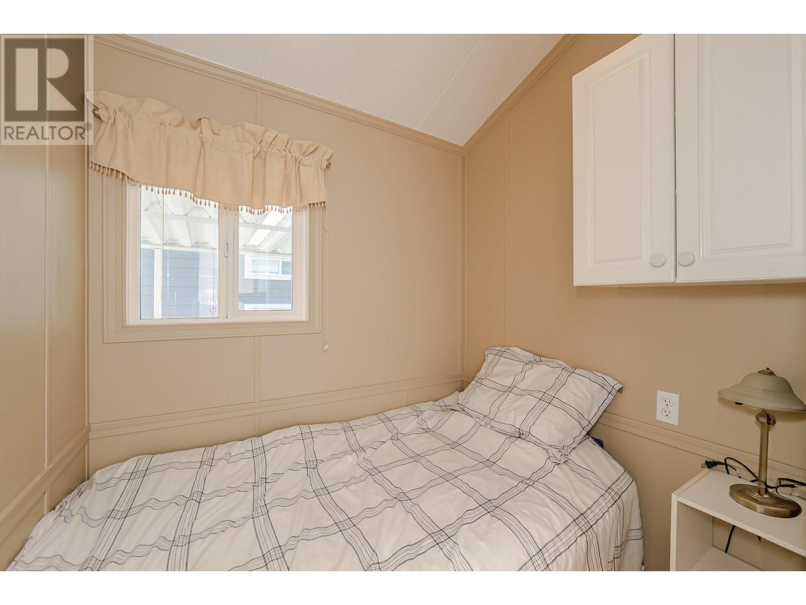 16 8216 97A Highway, Mara
