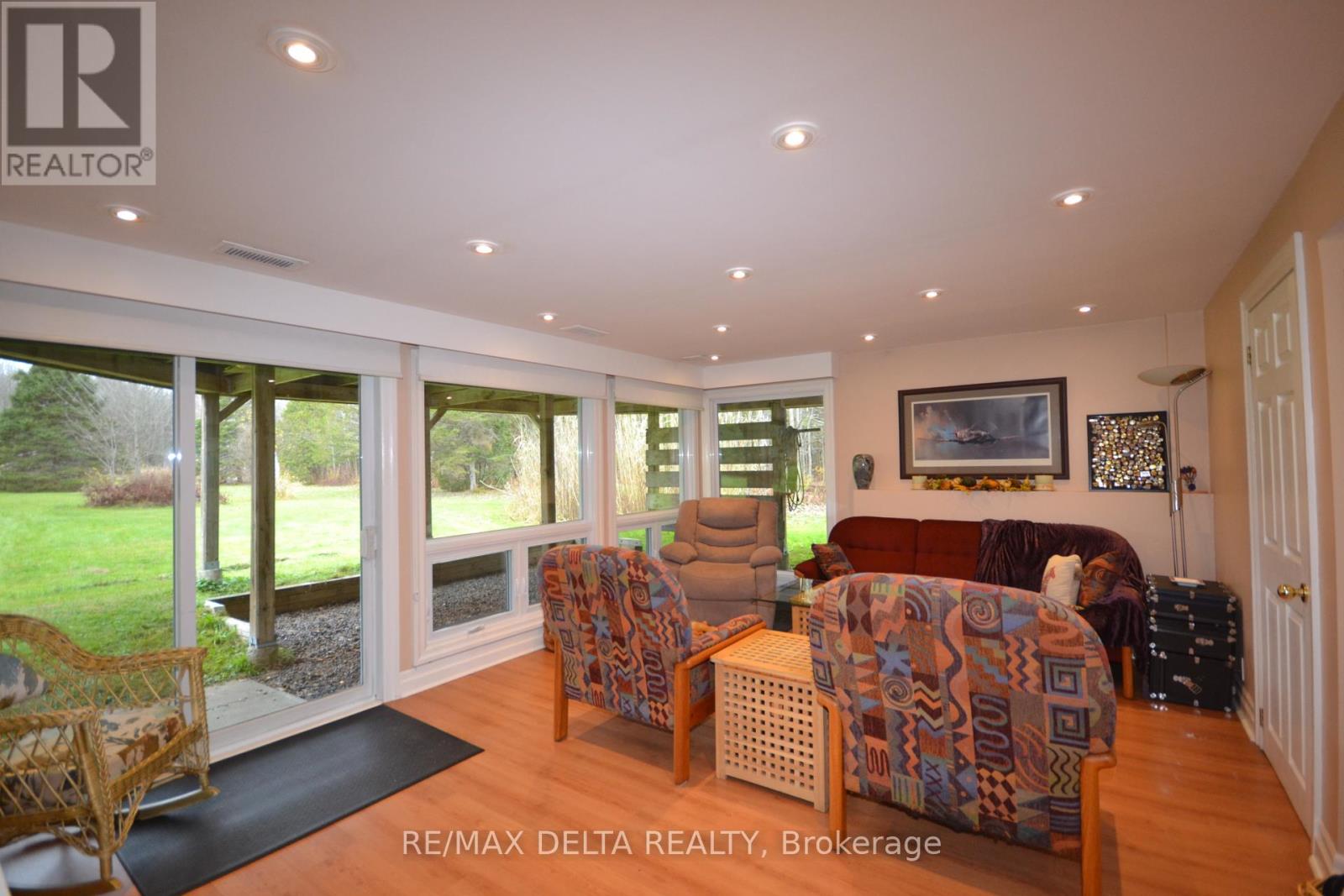 Photo 5 of 3888 Schnupp Road, Clarencerockland ON