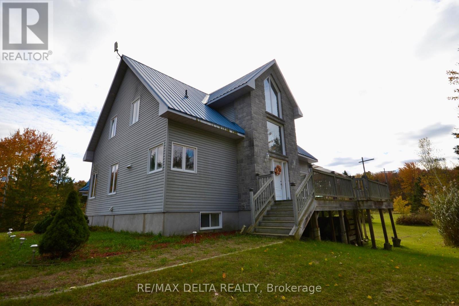 Photo 43 of 3888 Schnupp Road, Clarencerockland ON