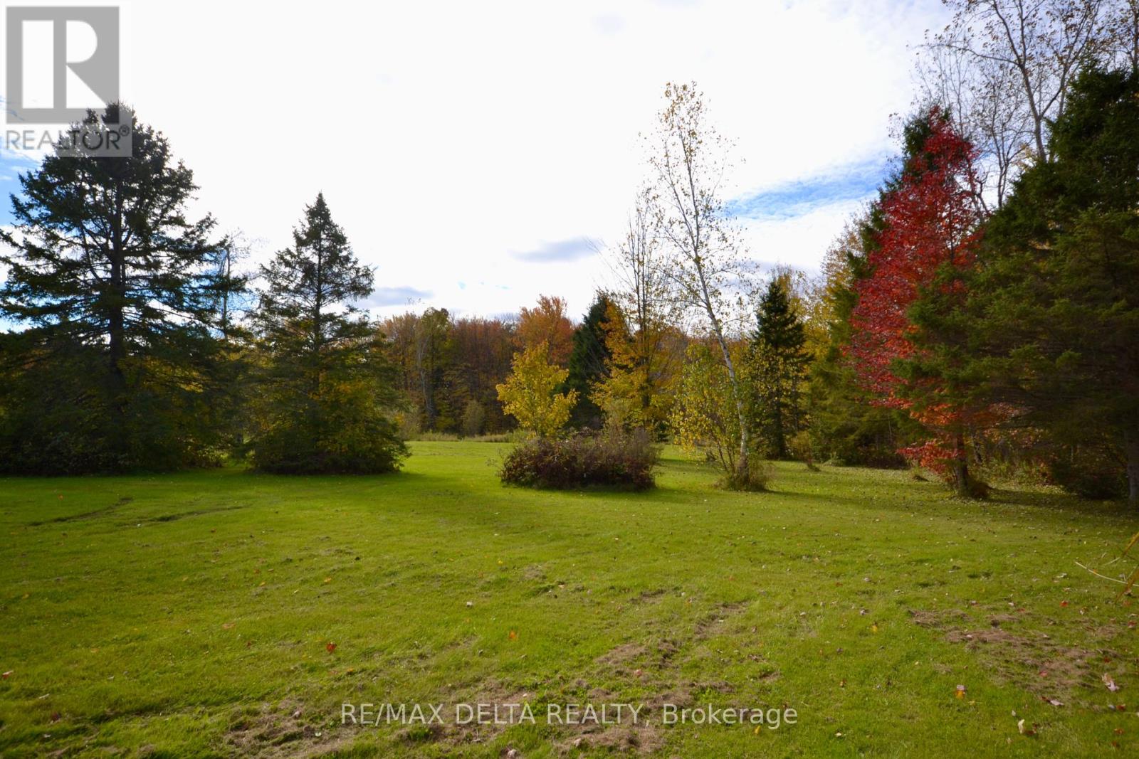 Photo 33 of 3888 Schnupp Road, Clarencerockland ON