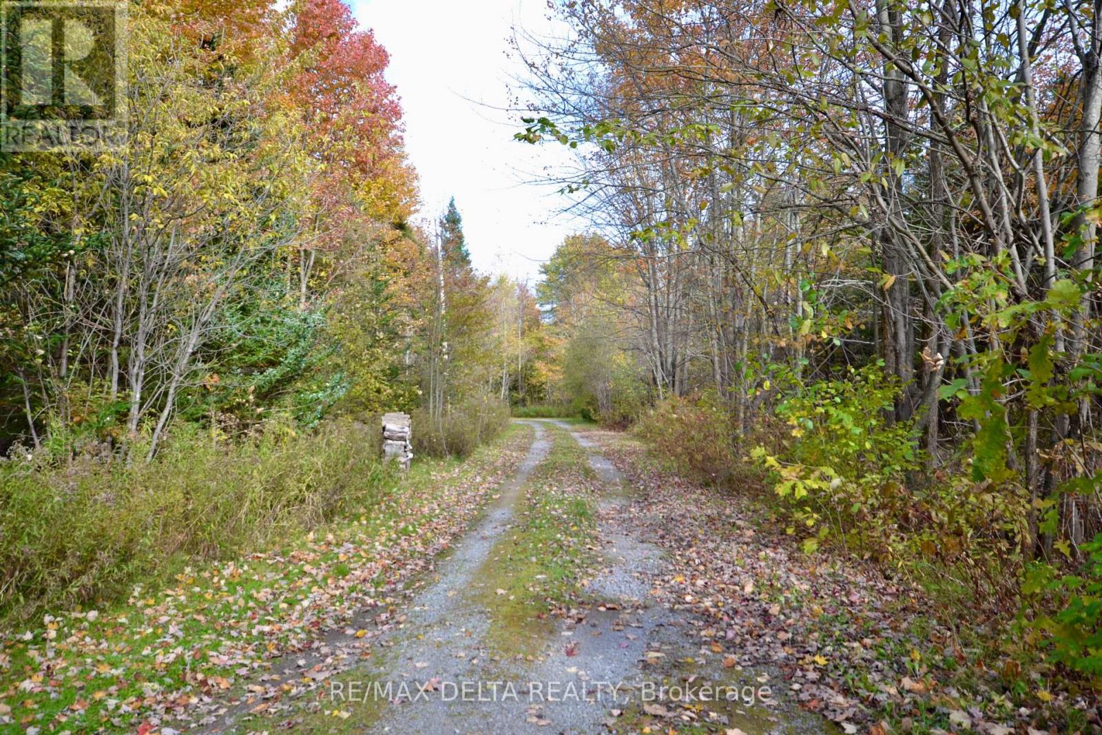 Photo 3 of 3888 Schnupp Road, Clarencerockland ON