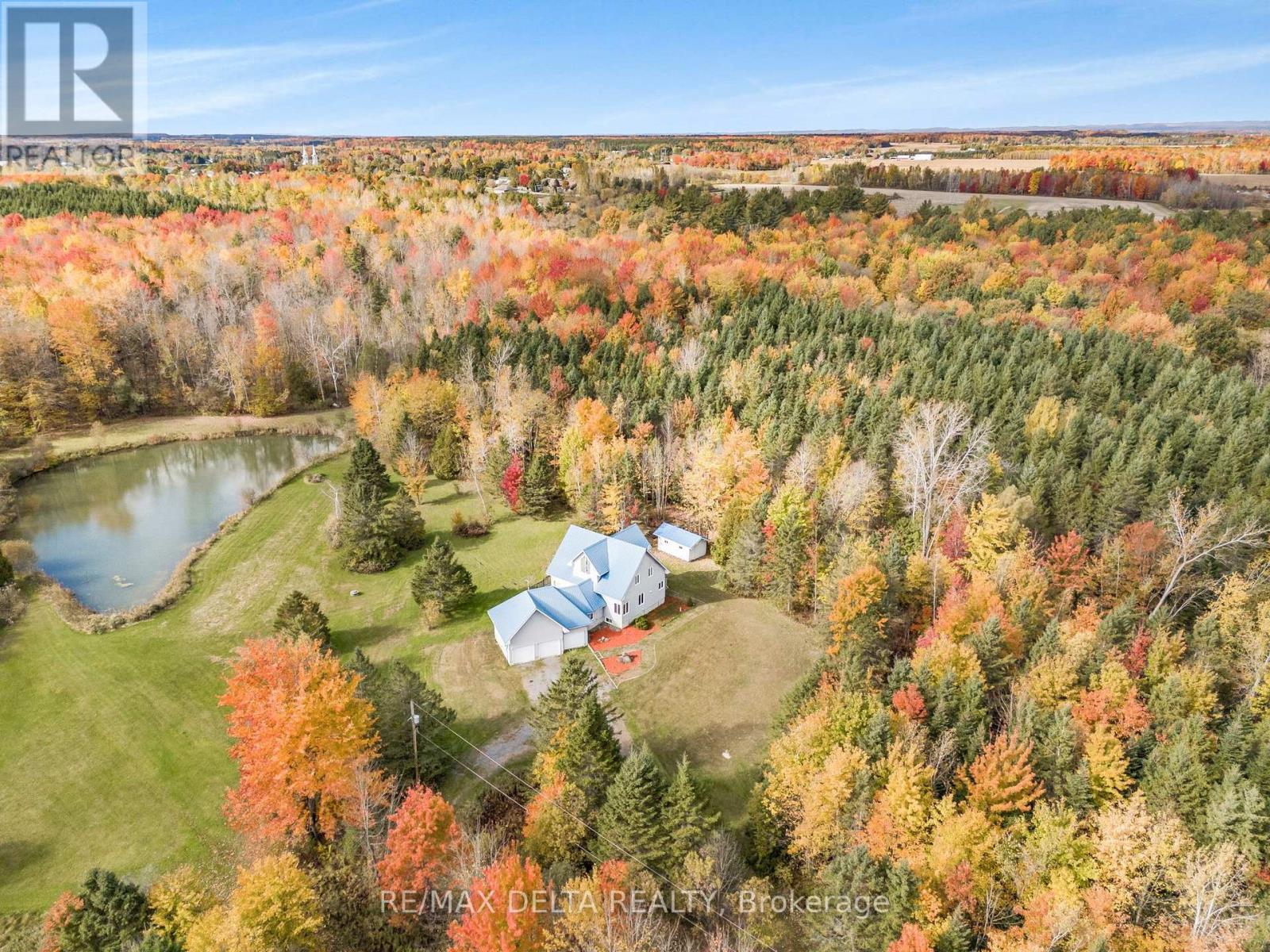 Photo 37 of 3888 Schnupp Road, Clarencerockland ON