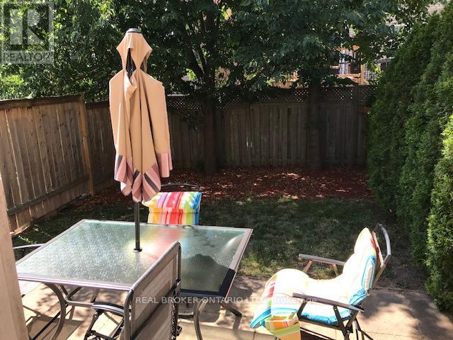 Photo 19 of 2069 Glenhampton Road, Oakville ON