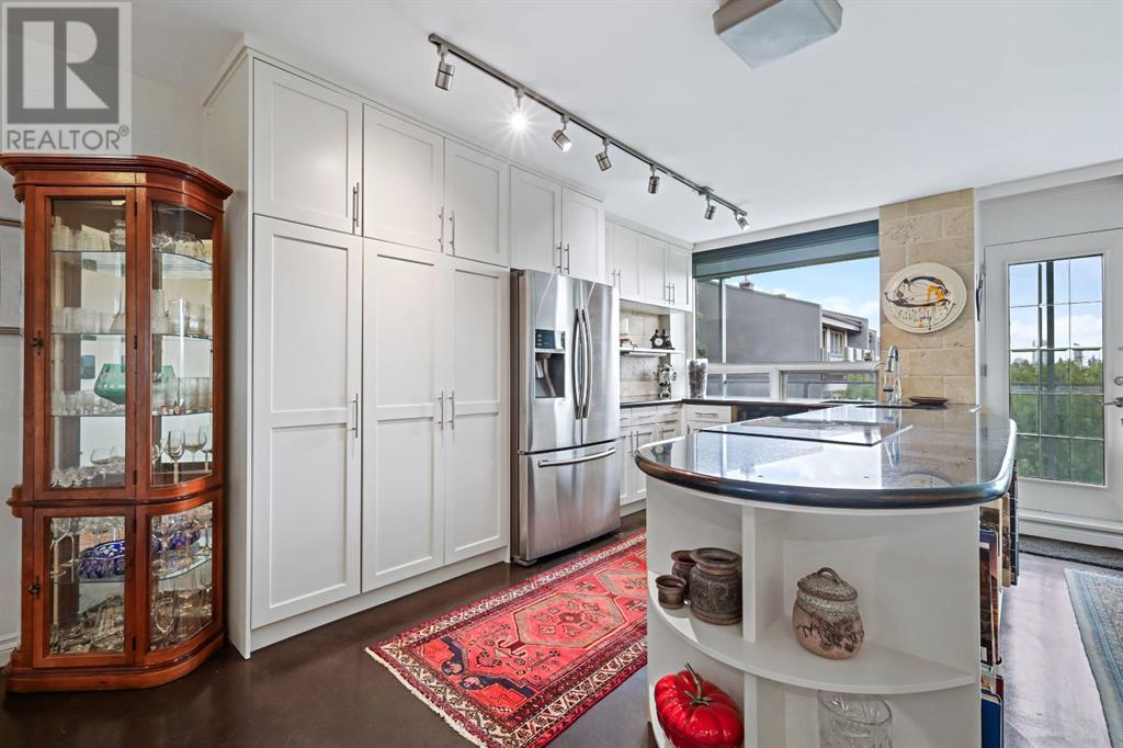 Single Family House for Sale in   Rideau Place SW Rideau Park Calgary 