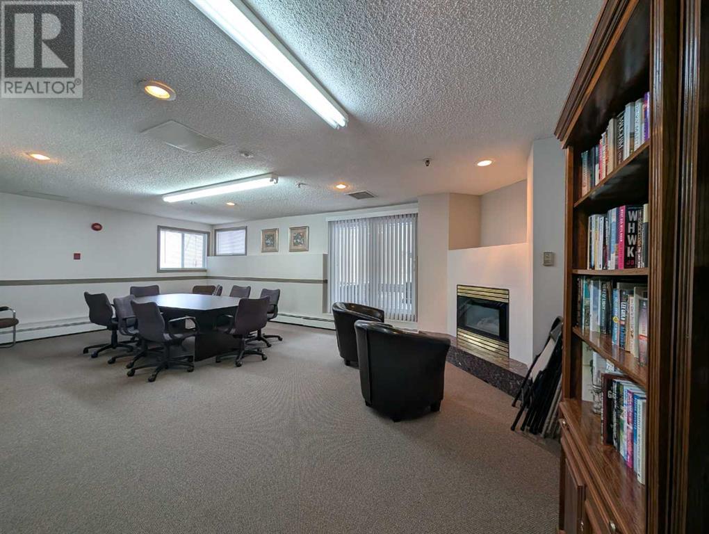 Single Family House for Sale in    Avenue SW Windsor Park Calgary 