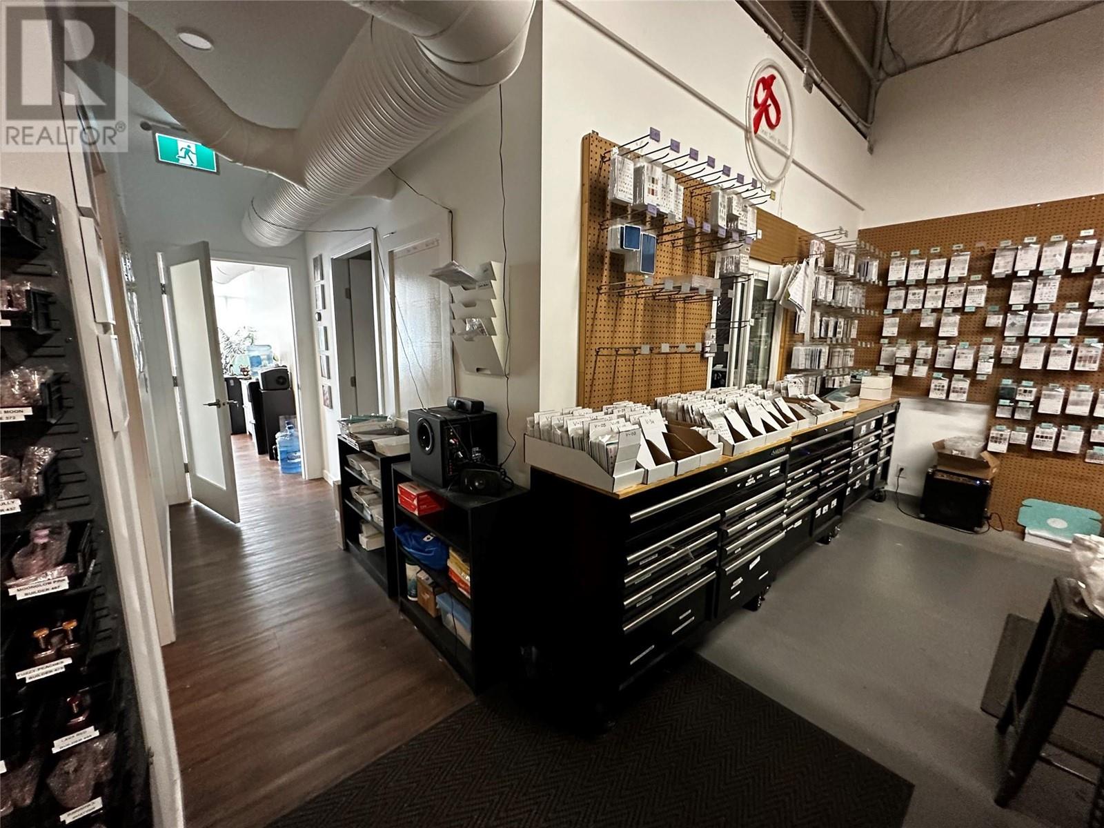 108 2374 Bering Road, Westbank