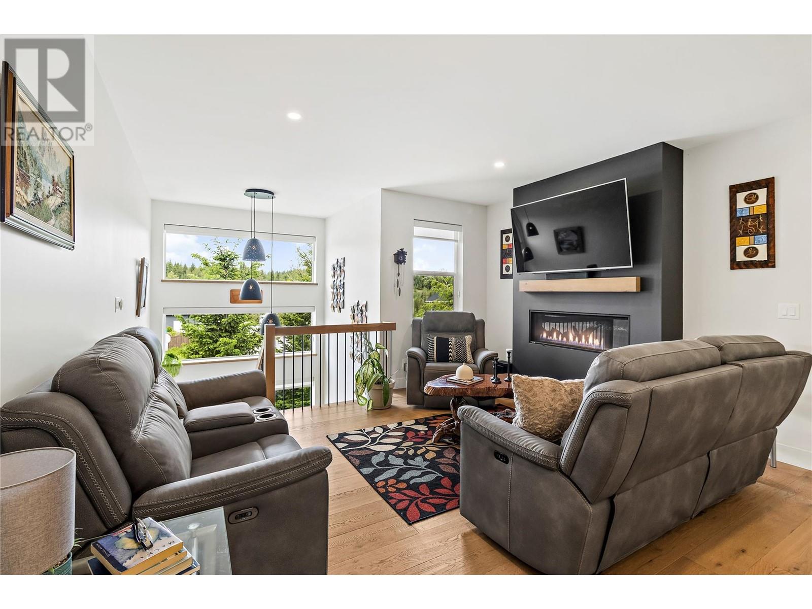 2884 Golf Course Drive, Blind Bay