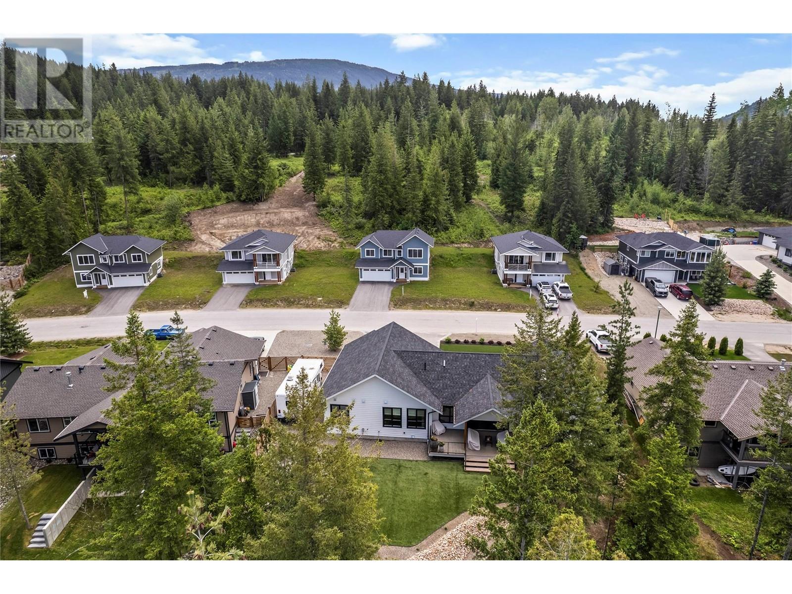 2884 Golf Course Drive, Blind Bay