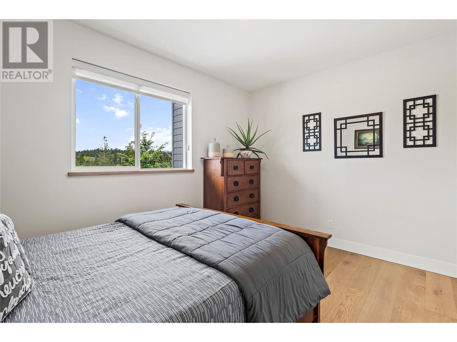 2884 Golf Course Drive, Blind Bay