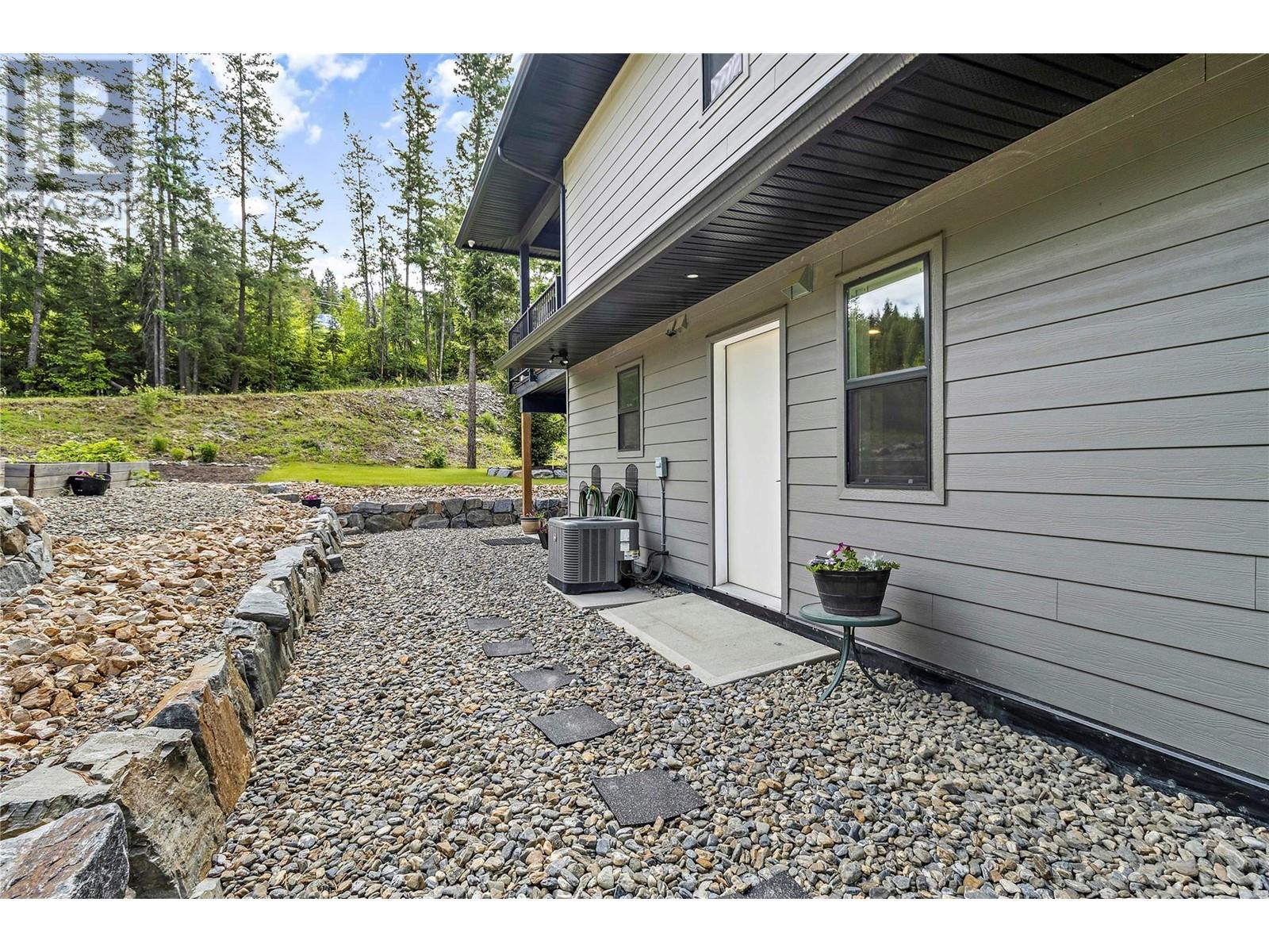 2884 Golf Course Drive, Blind Bay