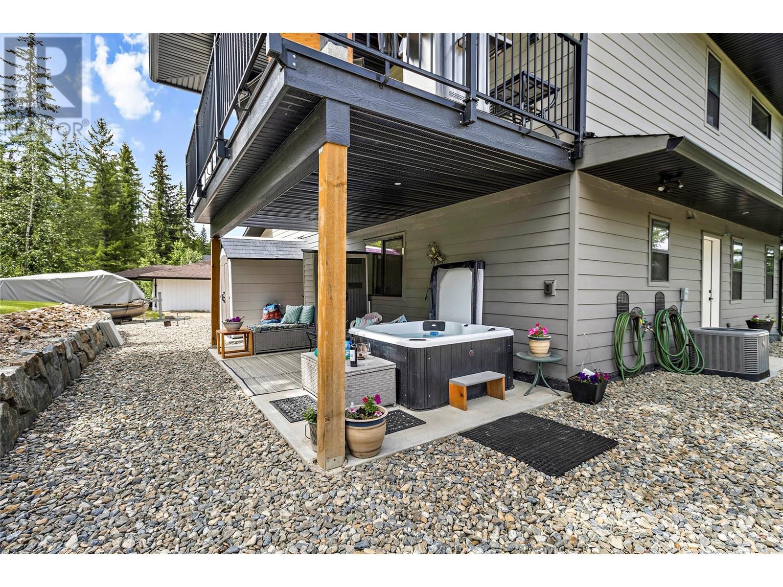 2884 Golf Course Drive, Blind Bay