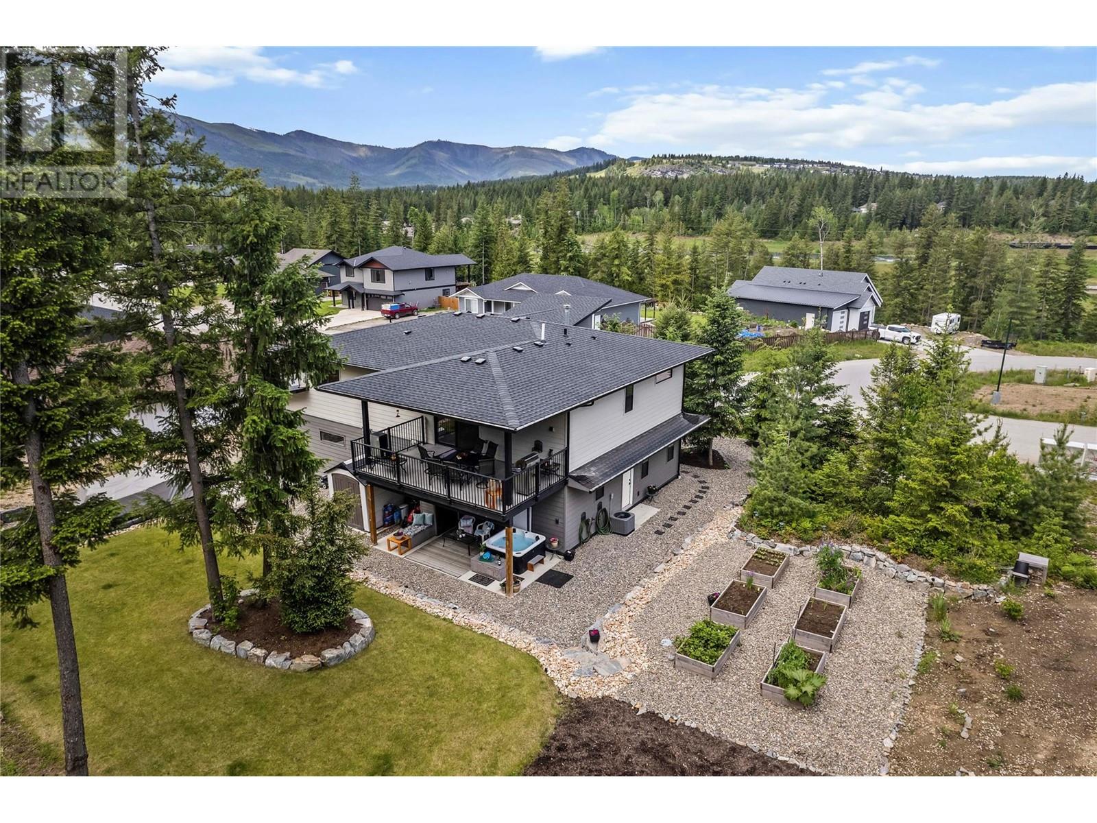 2884 Golf Course Drive, Blind Bay