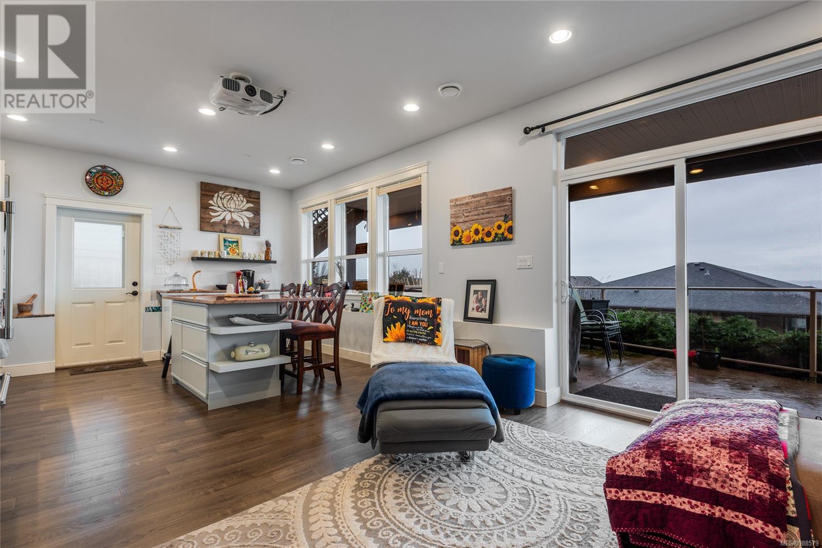 672 Pacific Heights Lane, Campbell River real estate listing 988579