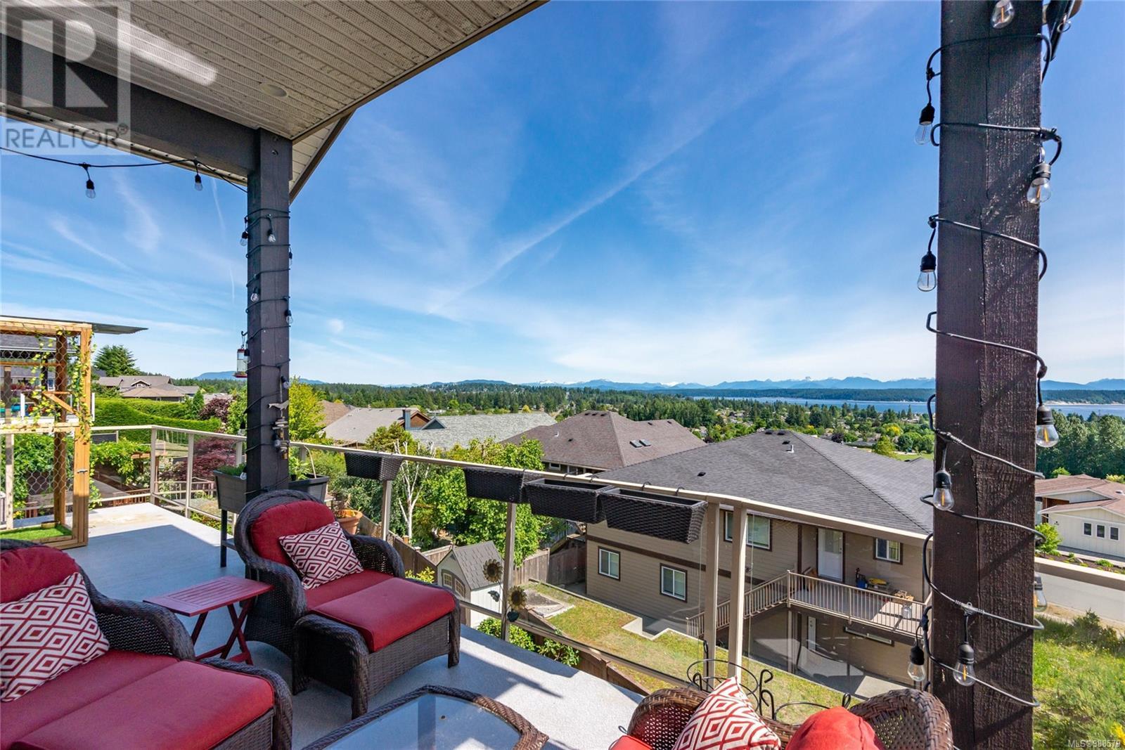 672 Pacific Heights Lane, Campbell River real estate listing 988579