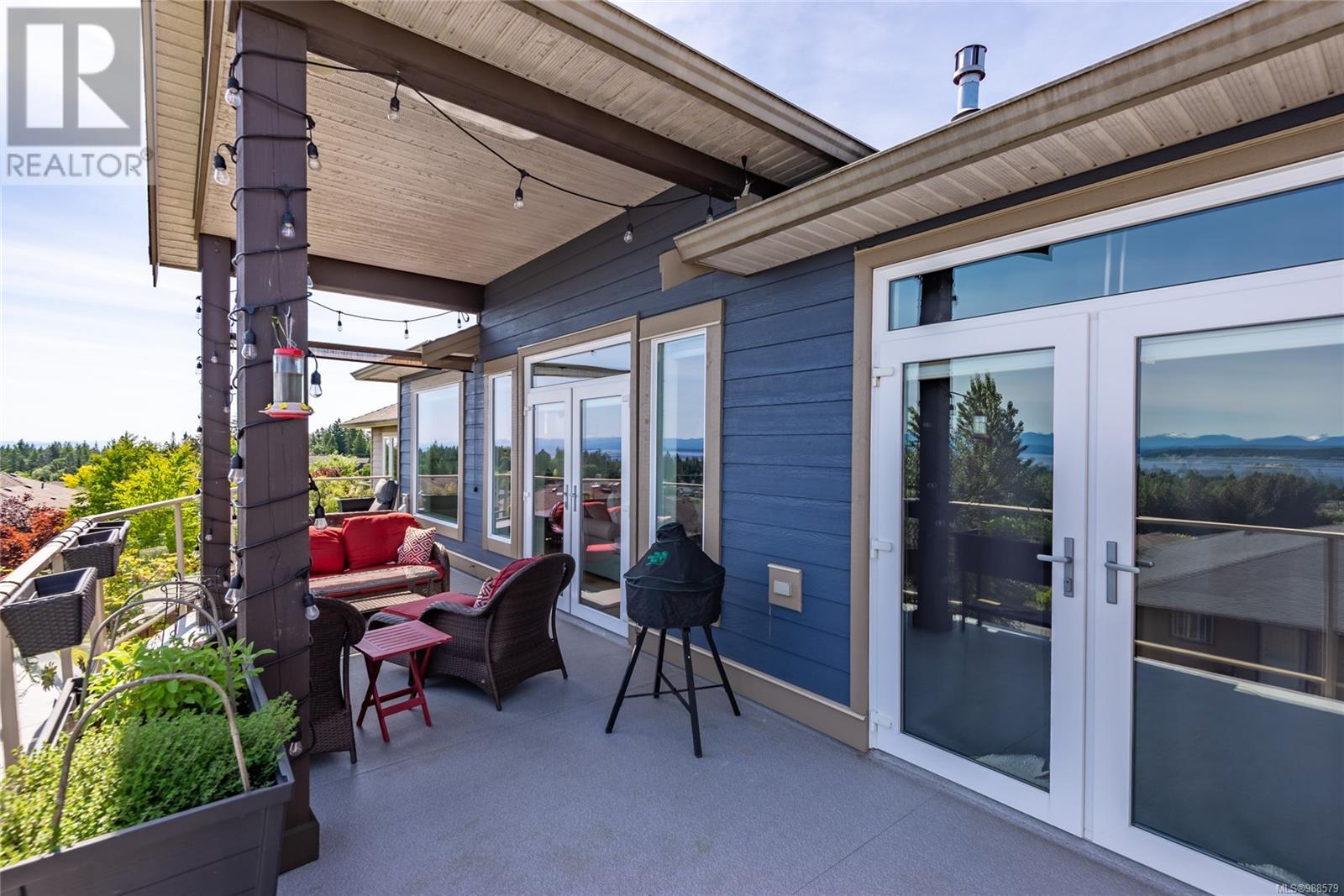 672 Pacific Heights Lane, Campbell River real estate listing 988579