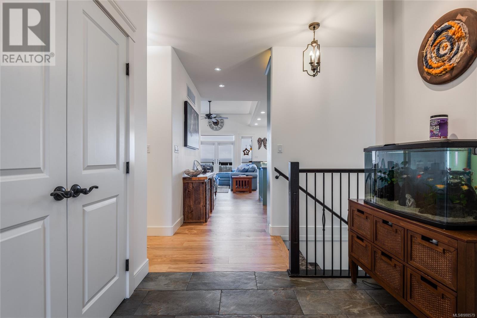 672 Pacific Heights Lane, Campbell River real estate listing 988579