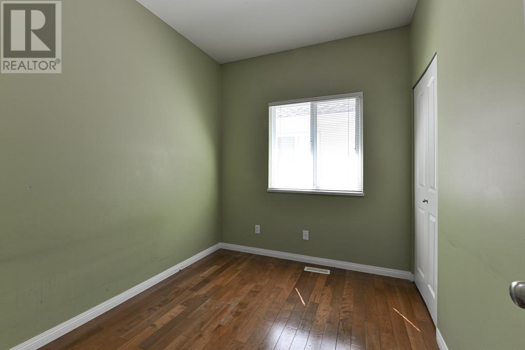 2672 LINCOLN AVENUE, Port Coquitlam