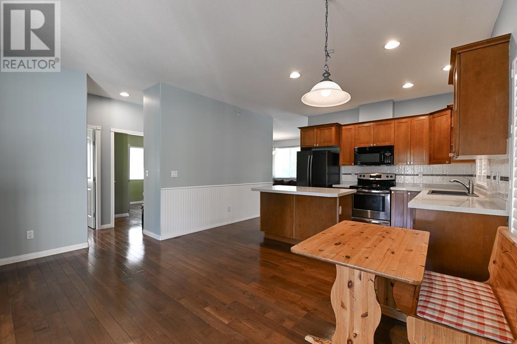2672 LINCOLN AVENUE, Port Coquitlam