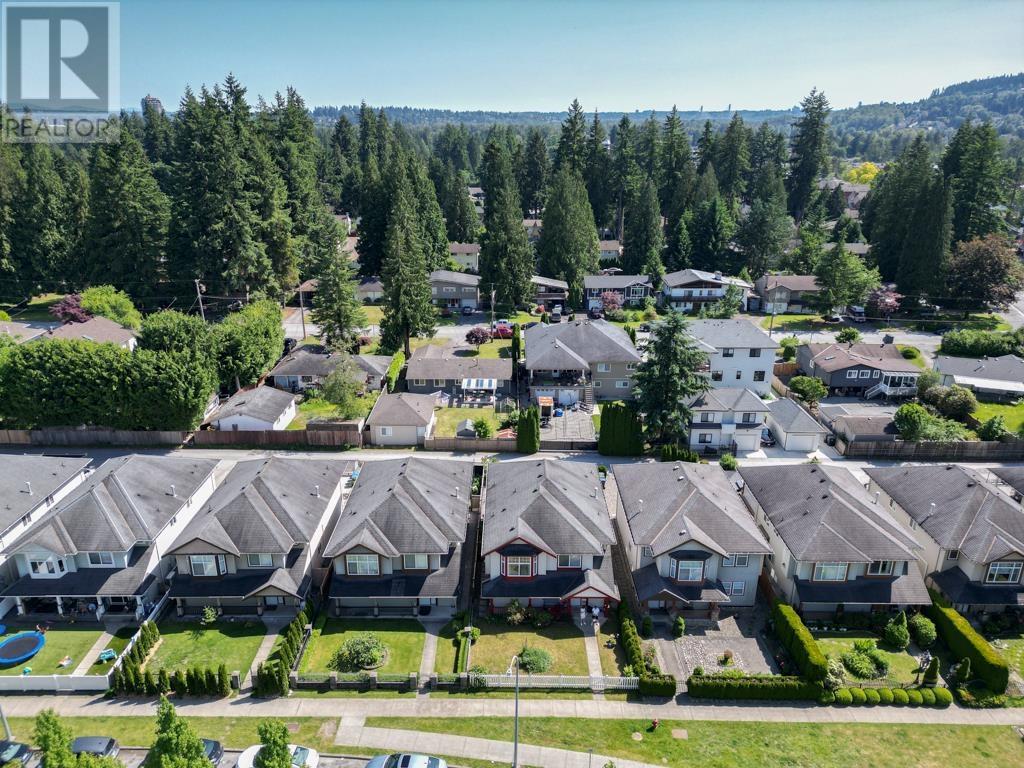 2672 LINCOLN AVENUE, Port Coquitlam