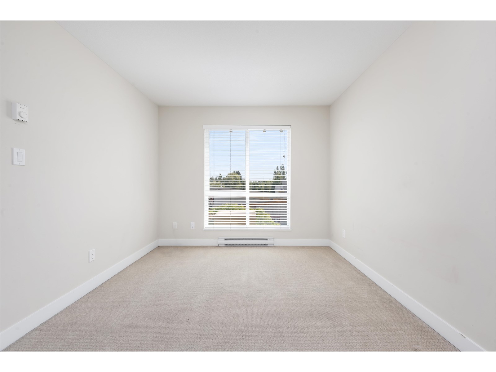 307 15795 CROYDON DRIVE, Surrey real estate listing R3012390