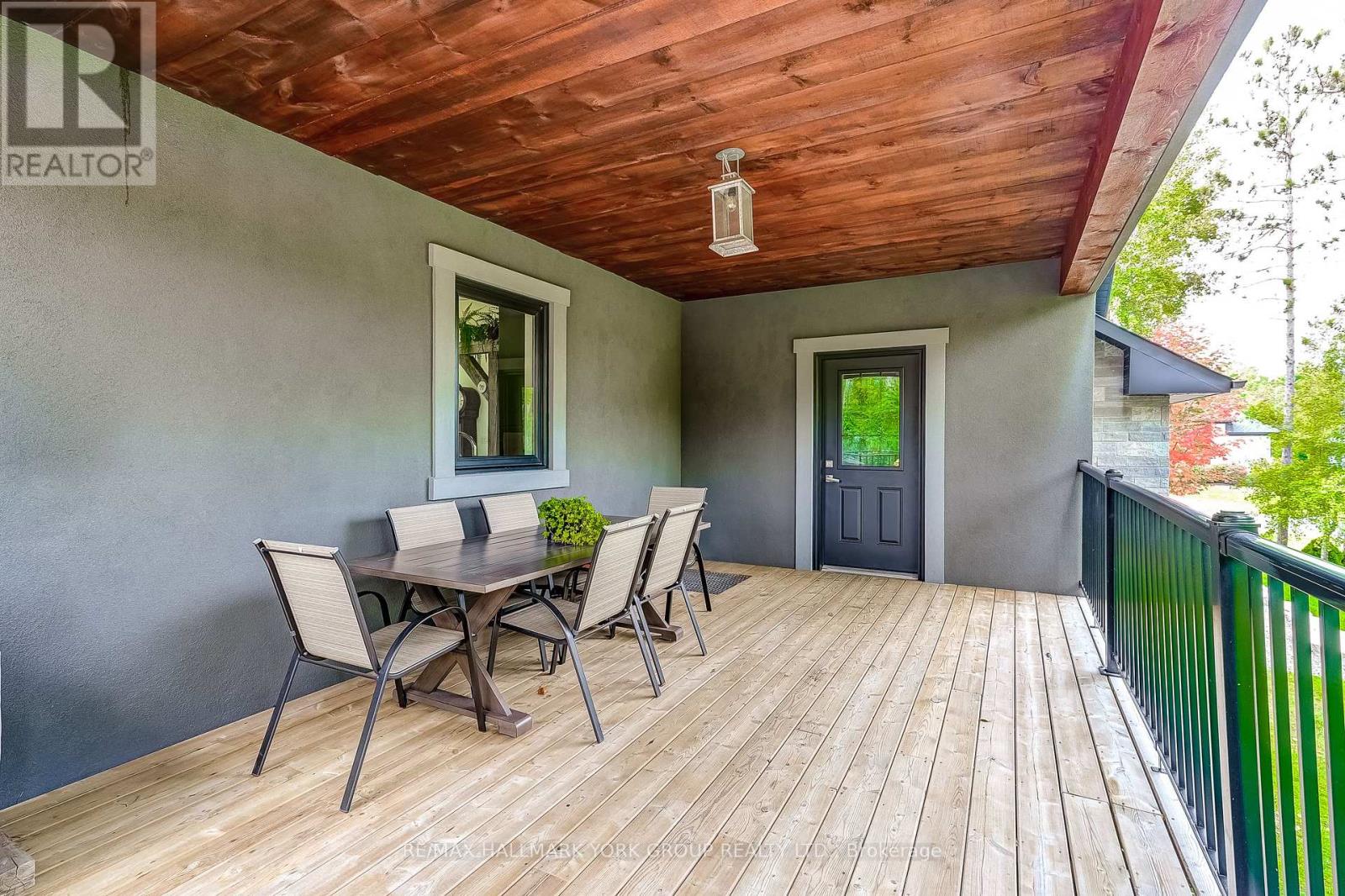Photo 49 of 118 Mennill Drive, Springwater ON