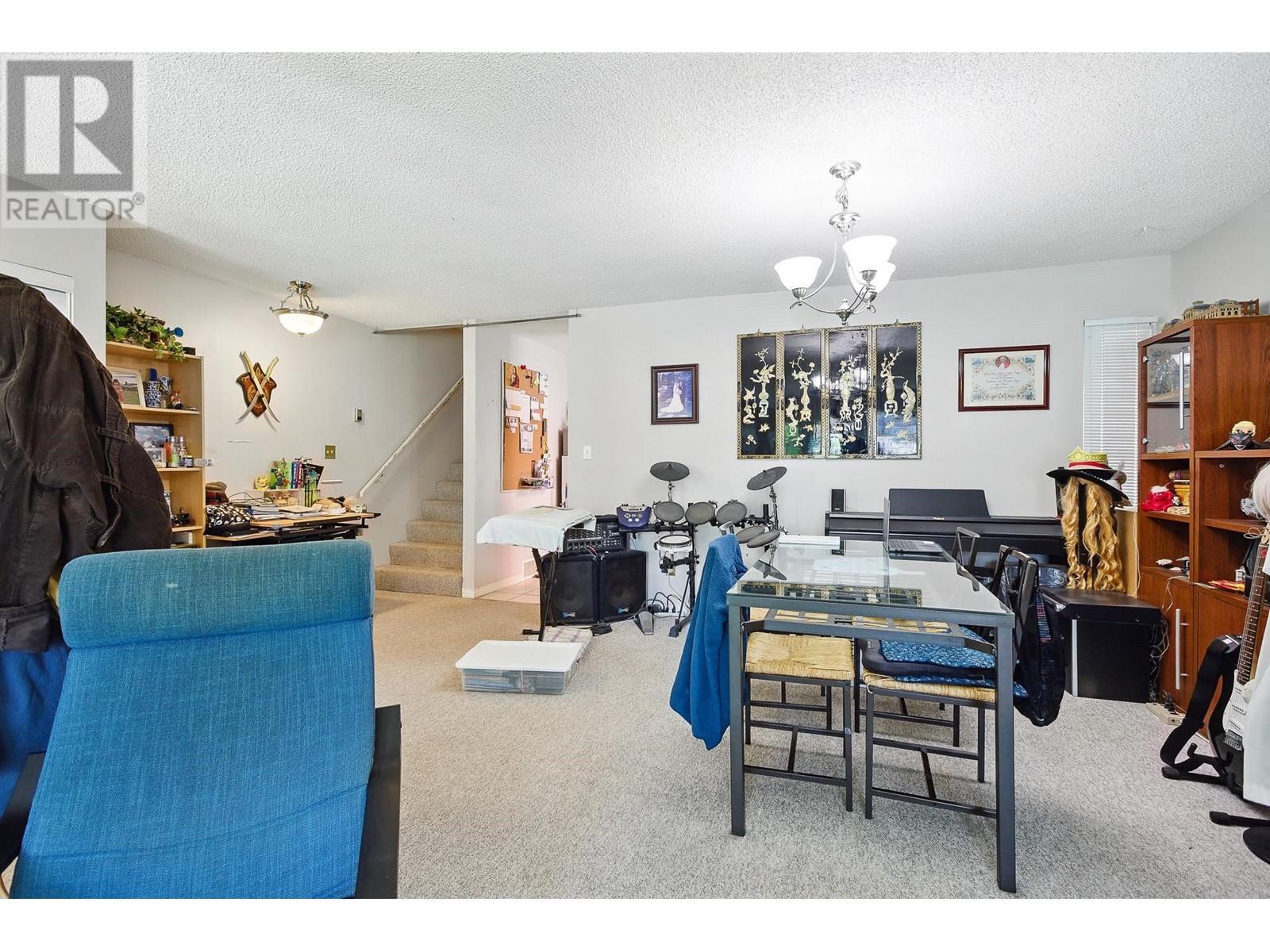 Photo 14 of 1177 Esperanza Drive, Coquitlam BC