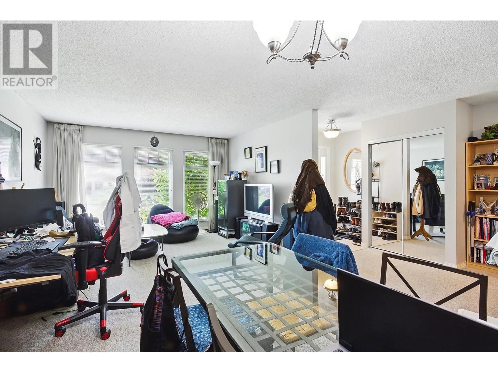 Photo 12 of 1177 Esperanza Drive, Coquitlam BC