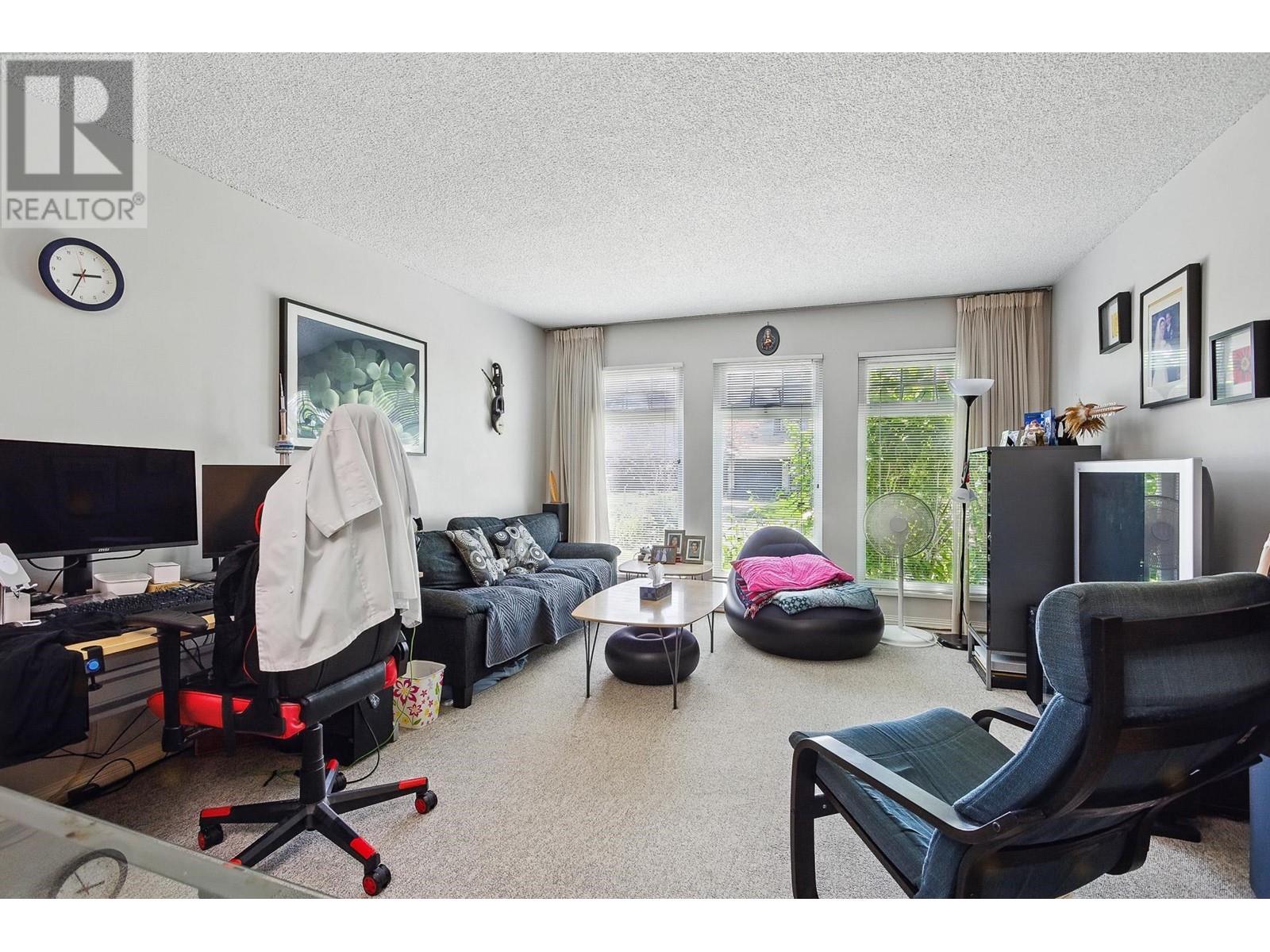 Photo 10 of 1177 Esperanza Drive, Coquitlam BC