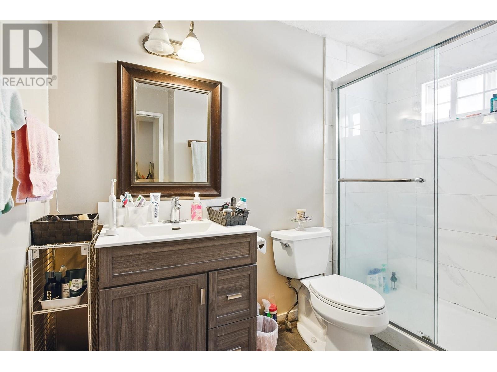 Photo 20 of 1177 Esperanza Drive, Coquitlam BC