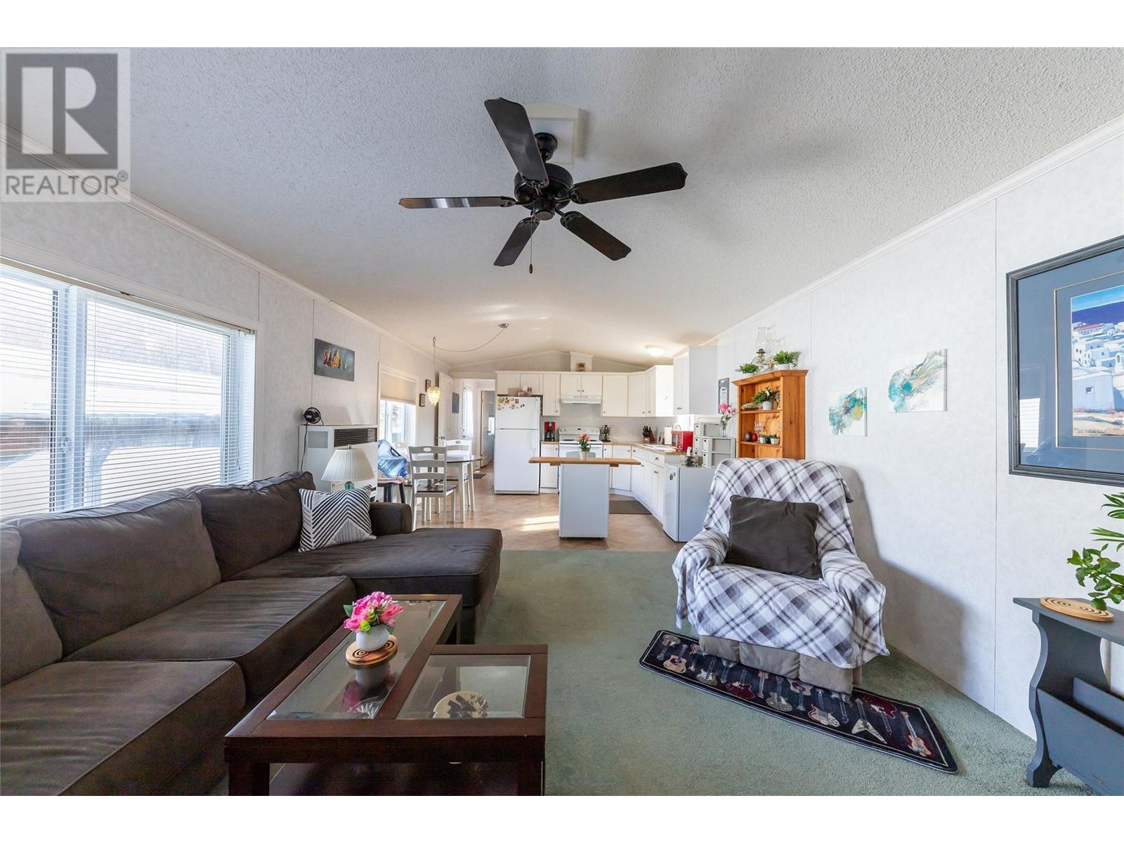 Photo 50 of 1250 Hillside Avenue Unit 16, Chase BC