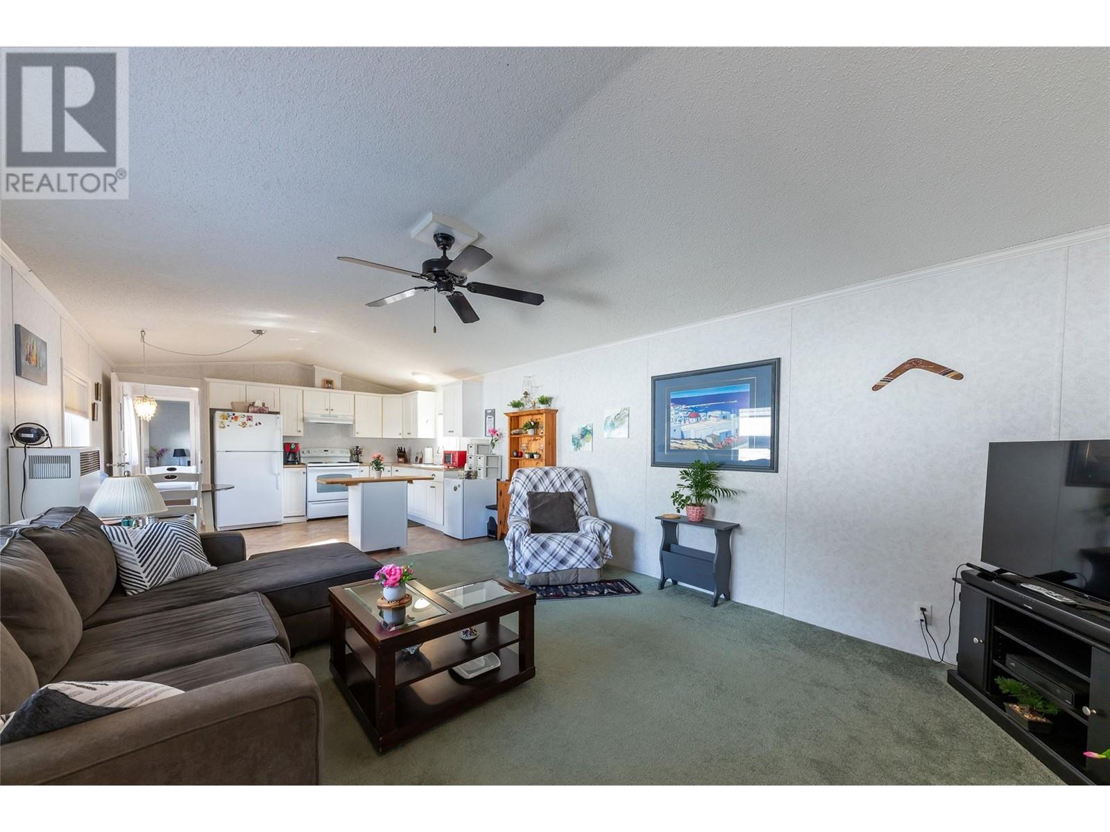 Photo 39 of 1250 Hillside Avenue Unit 16, Chase BC