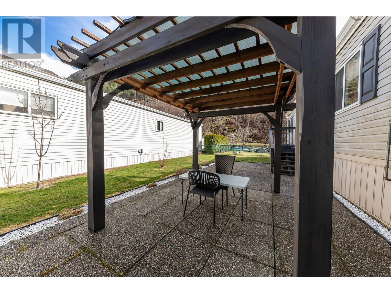 Photo 26 of 1250 Hillside Avenue Unit 16, Chase BC