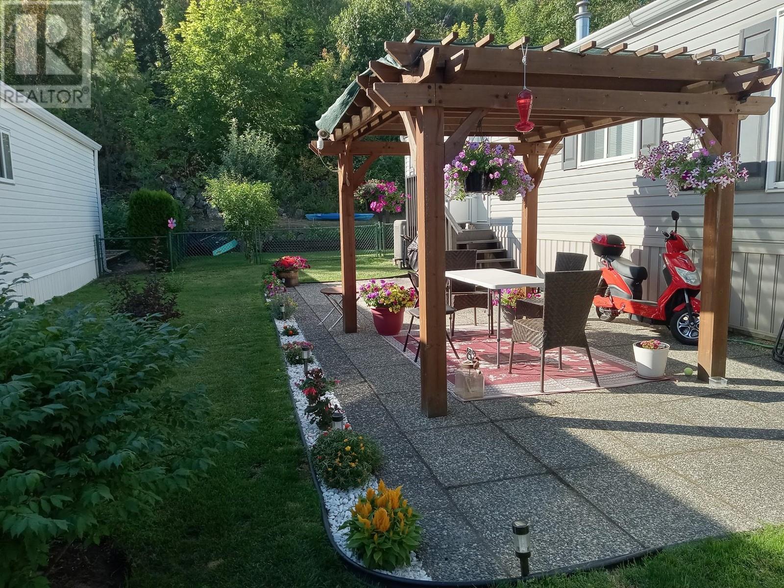 Photo 59 of 1250 Hillside Avenue Unit 16, Chase BC