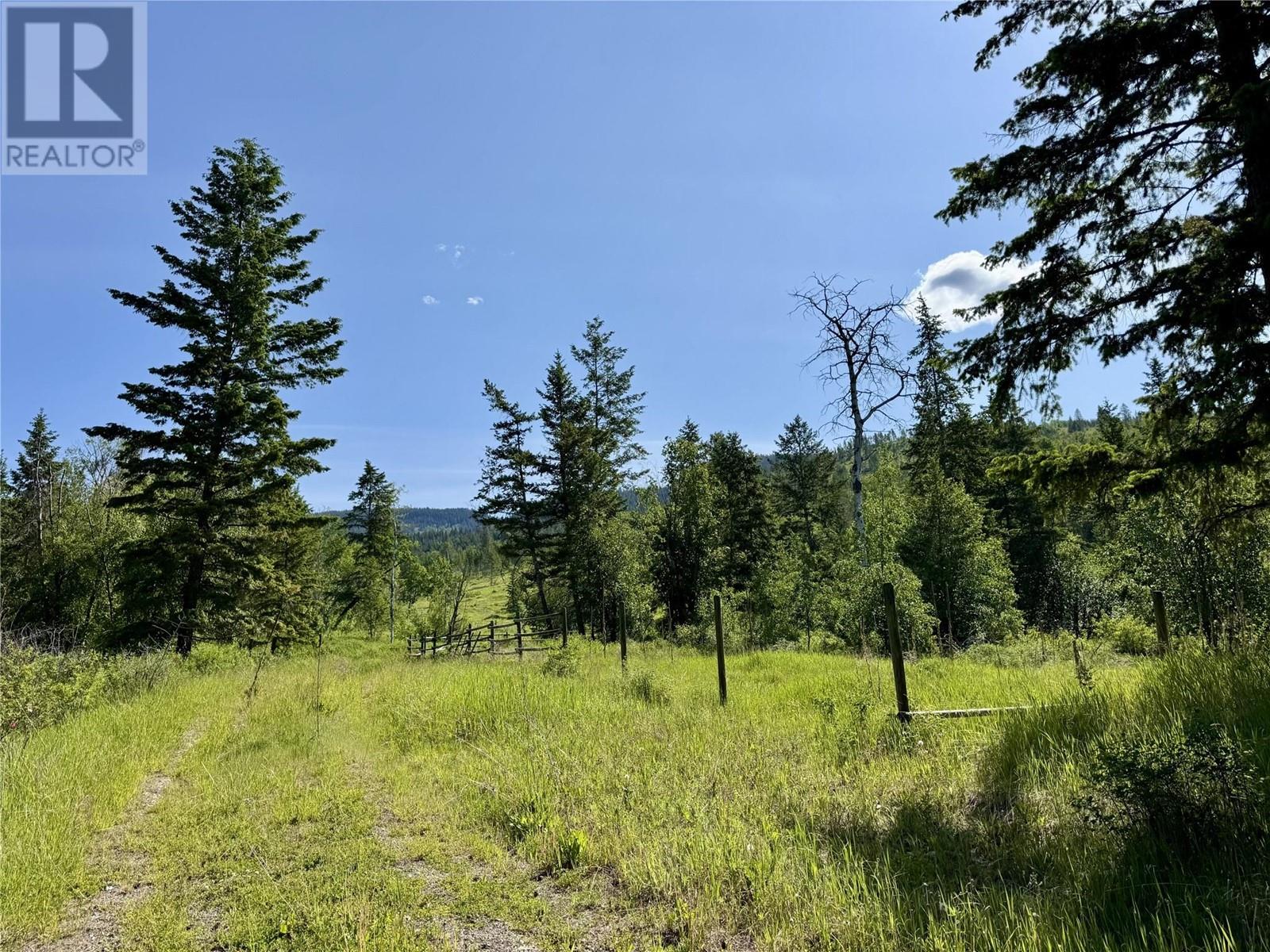 Photo 4 of 5120 Martin Creek Road, Kamloops BC