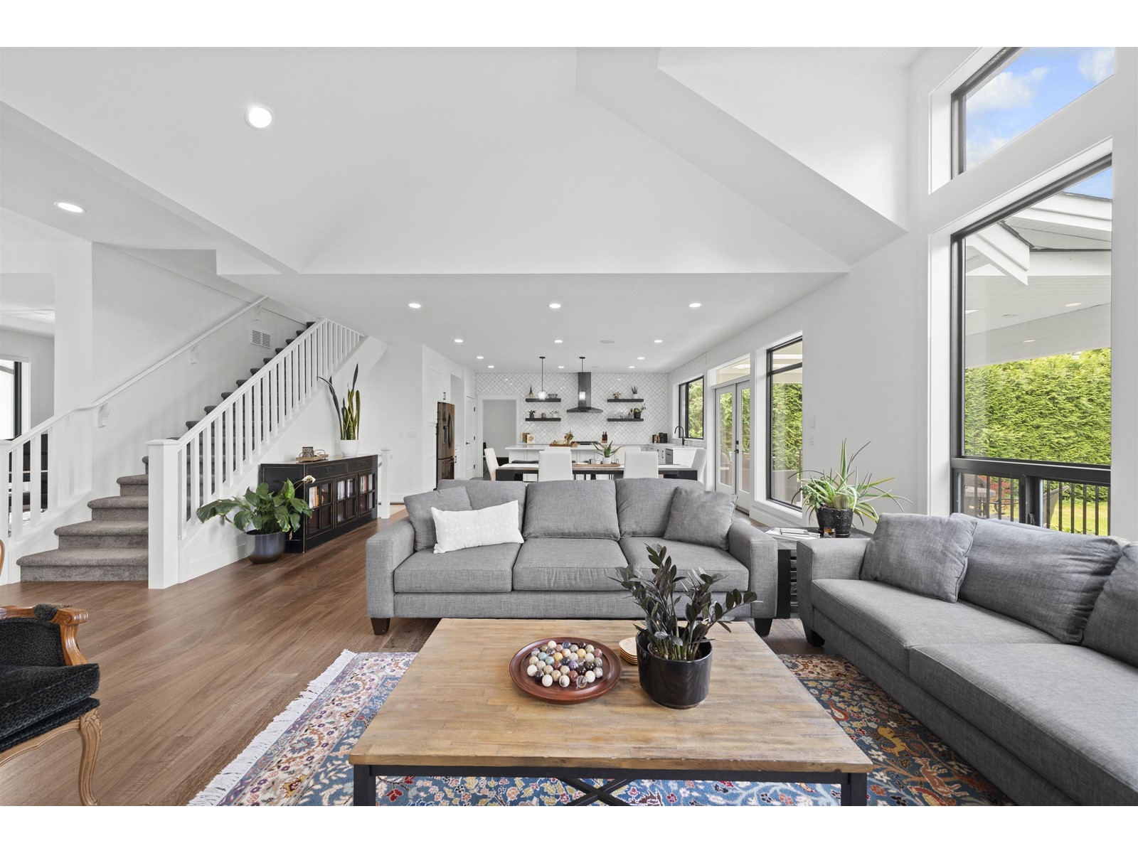 Photo 10 of 9269 Greer Street, Langley BC