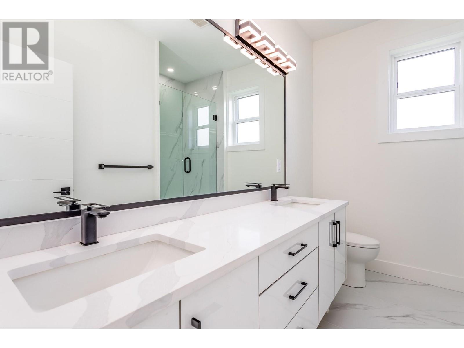 1946 Hemmerling Court, Kelowna