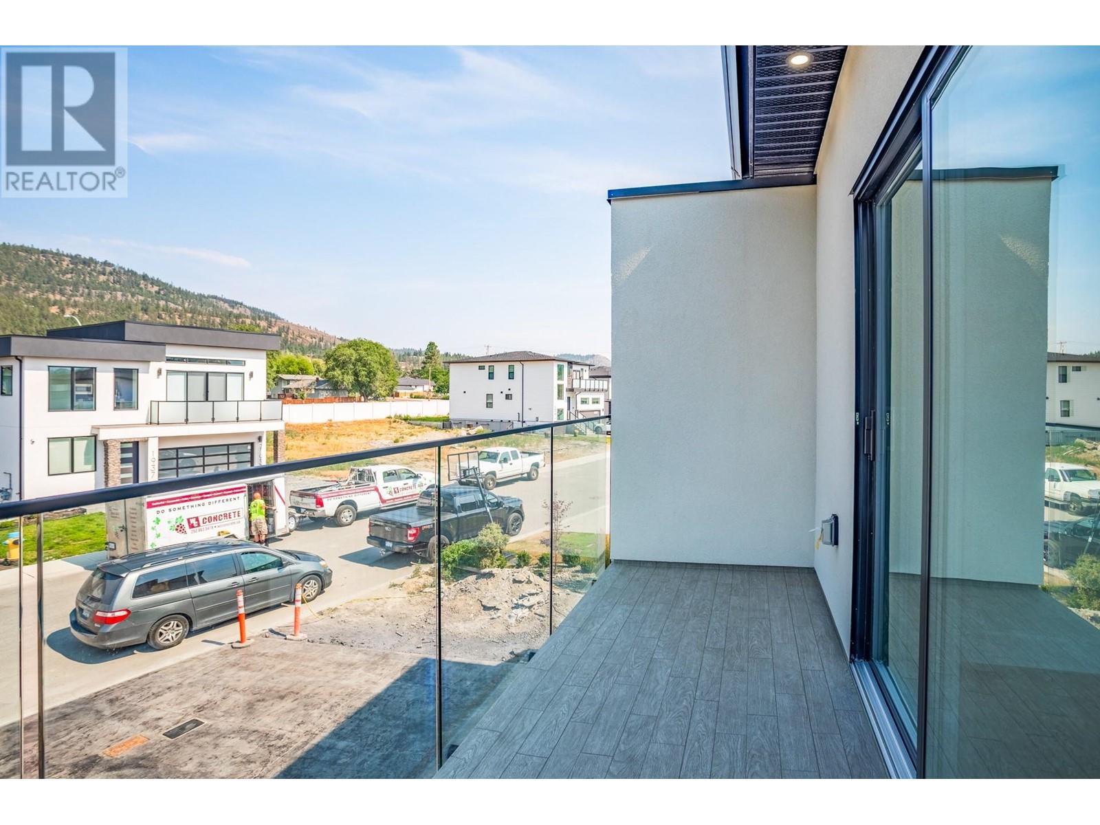 1946 Hemmerling Court, Kelowna