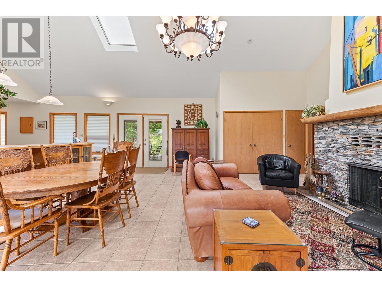 16749 Crawford Creek Road, Crawford Bay