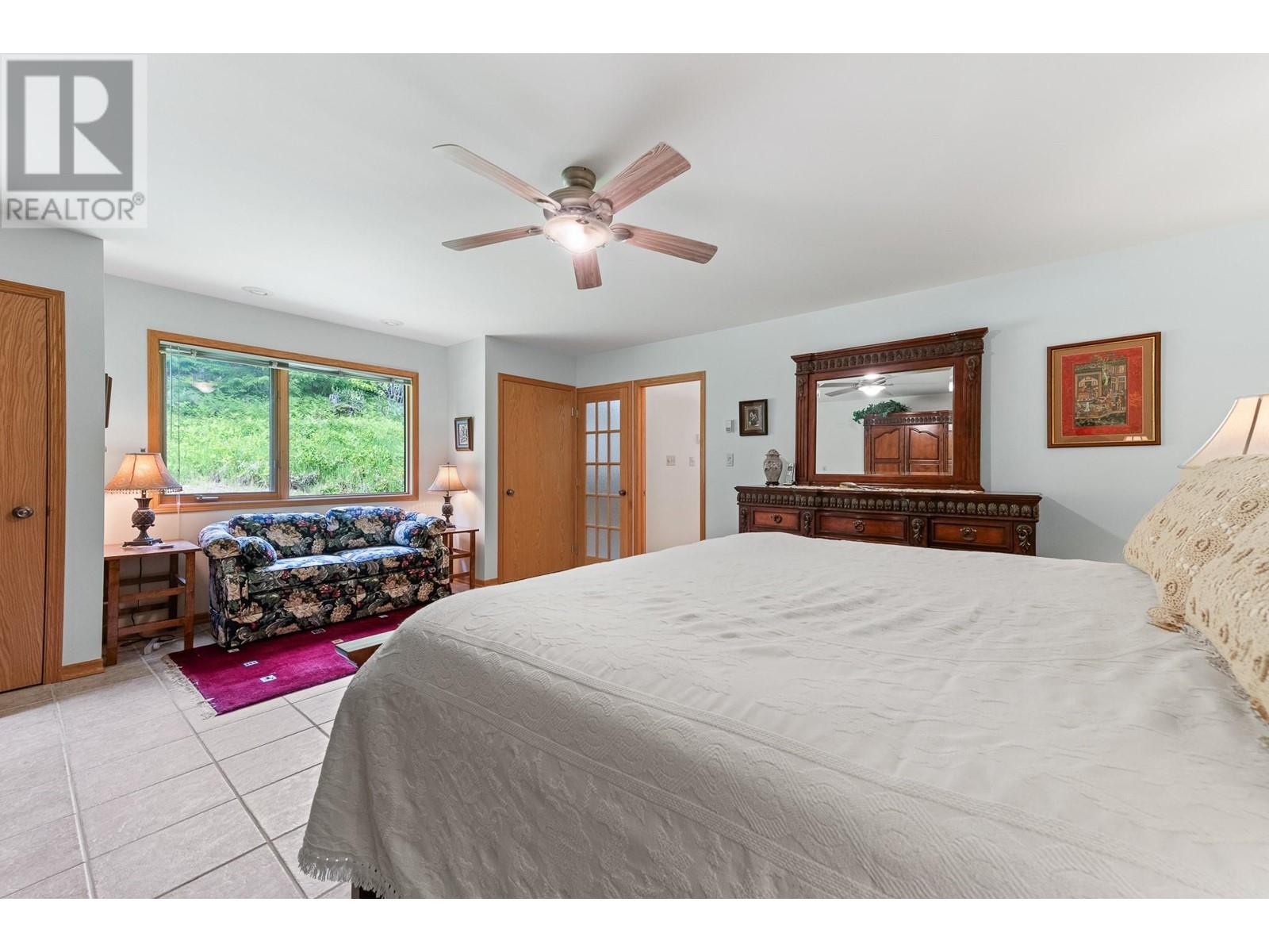 16749 Crawford Creek Road, Crawford Bay